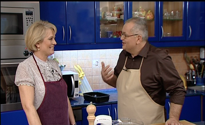 vlcsnap2012011018h19m35s215.png (709×435)