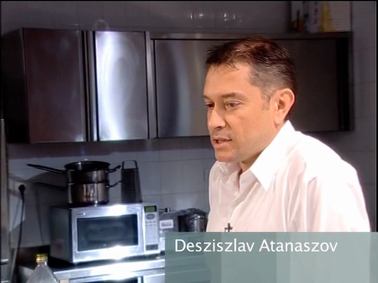 vlcsnap2012012018h45m51s101.png (768×576)